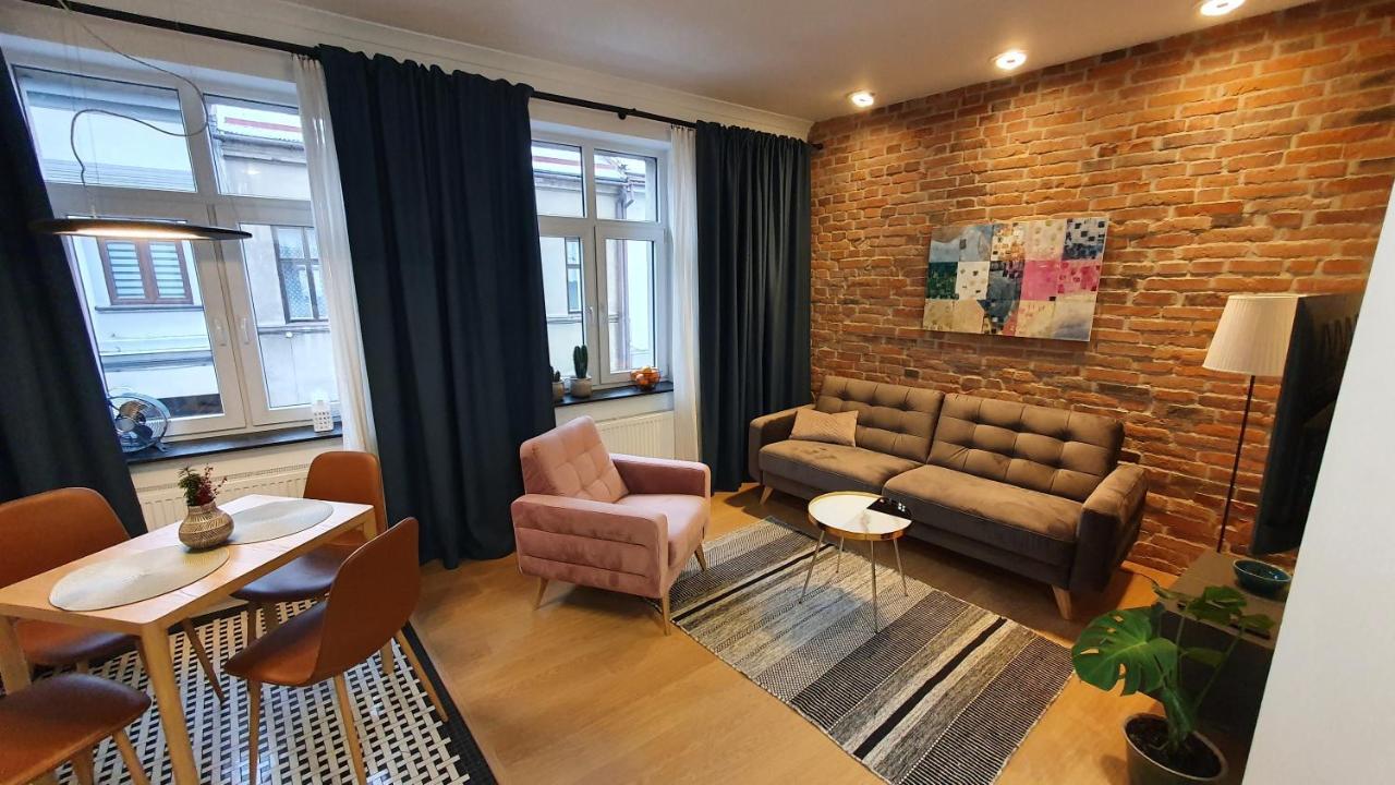 Apartamenty Sienkiewicza 8 Żywiec Екстериор снимка